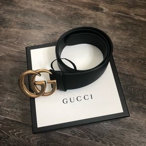 BRAND NEW Women’s Gucci Black Leather Logo Belt